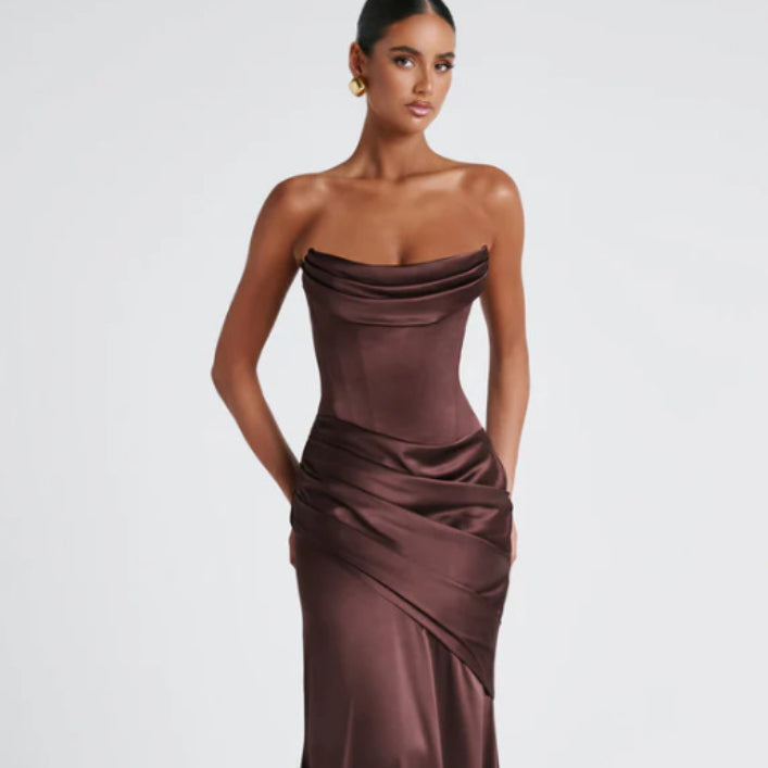 Alessia | Vestido La Fantasía