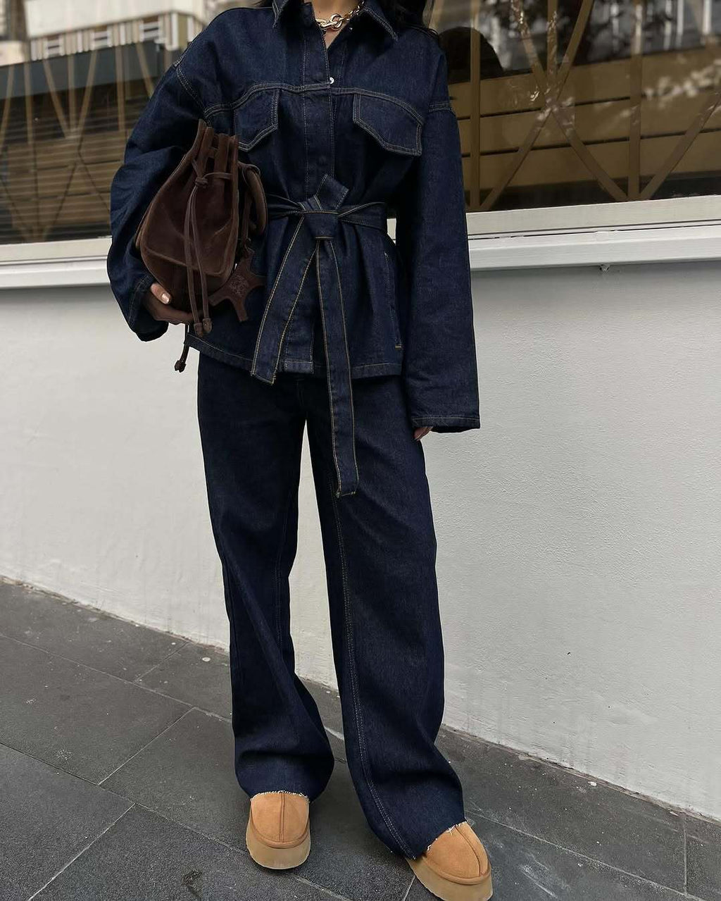 CONJUNTO VAQUERO ELEGANTE